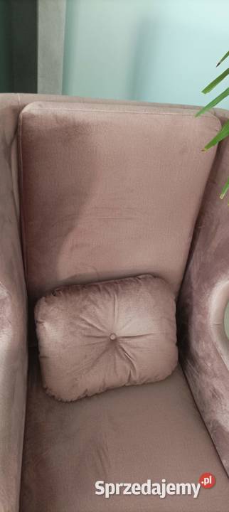 Fotel uszak Ingrid Nawojowa