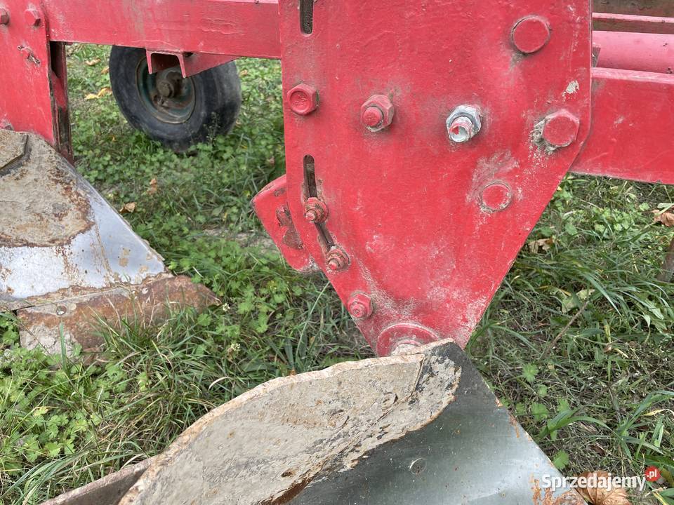 Pługi obrotowe 4 skibowe Bychawa sprzedam