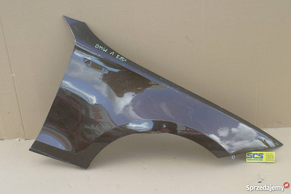 BMW 1 E81 BŁOTNIK PRAWY PRZÓD PRZEDNI Bieleń