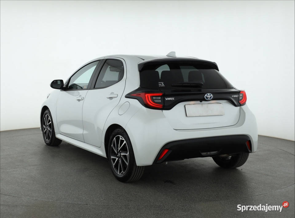 Toyota Yaris 15 VVTi Hybrid klimatyzacja Piaseczno