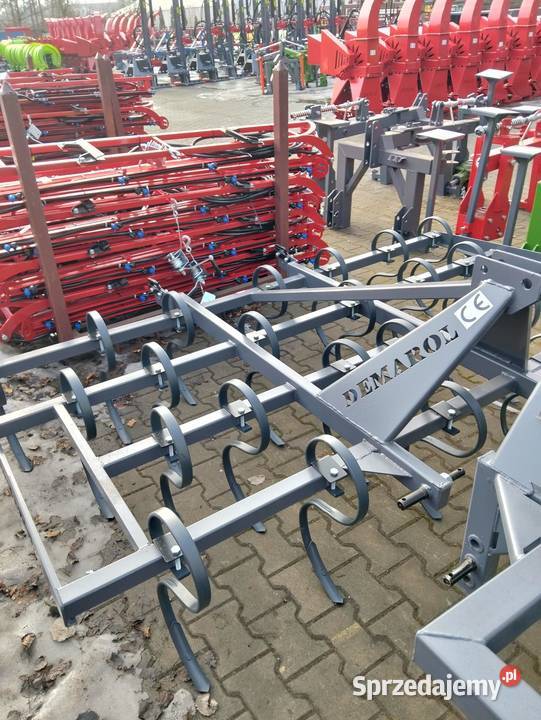 Kultywator agregatowy o szerokości roboczej 18 Nidzica