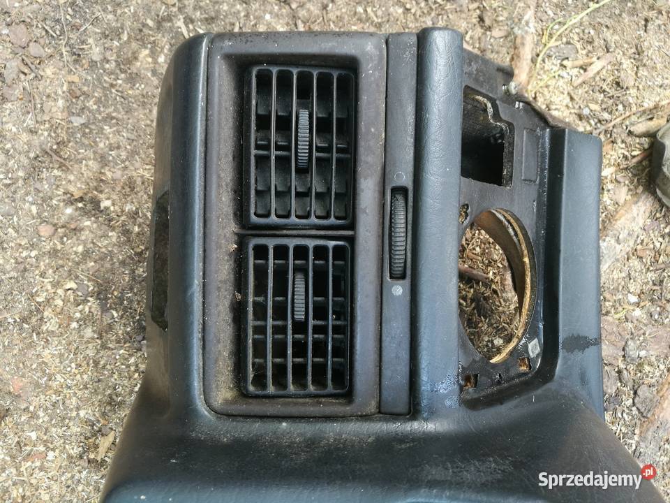 Deska rozdzielcza Audi 100 C3 Cygaro Wyposażenie wnętrza lubelskie Biłgoraj