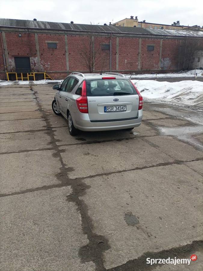Sprzedam Kia ceed 16 benzyna