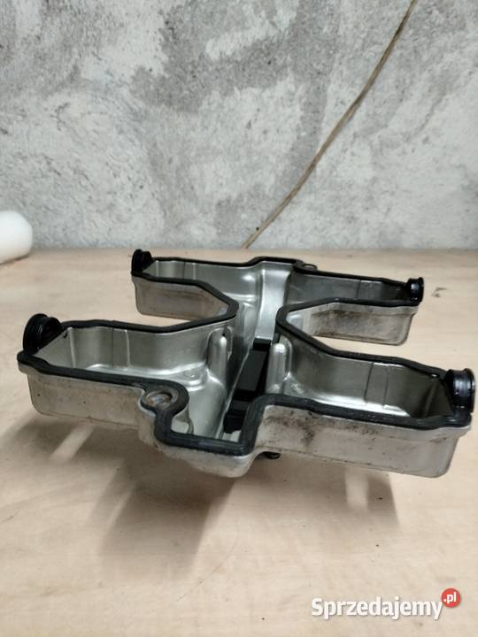 Pokrywa zaworów Suzuki GS 500 Łubno