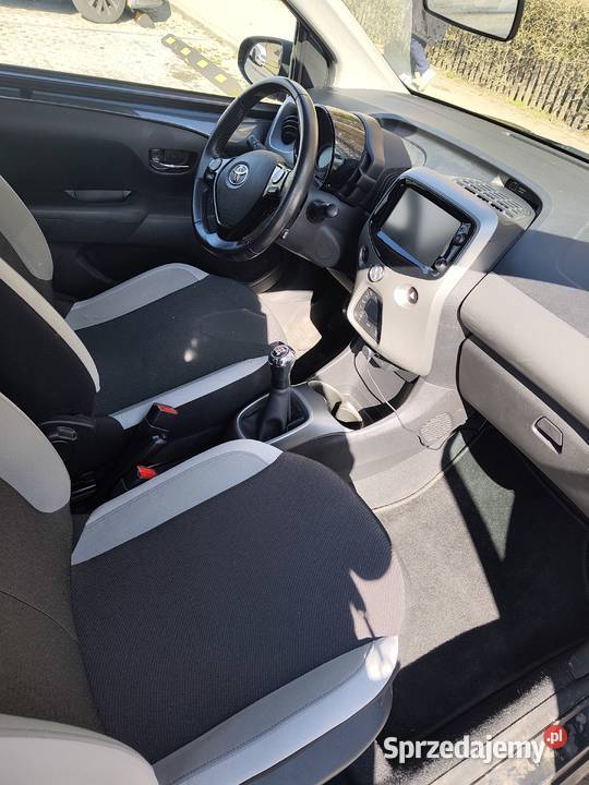 Toyota Aygo 2017 33 Wersja xcite Kamera Keyless 33213km Bielsko-Biała