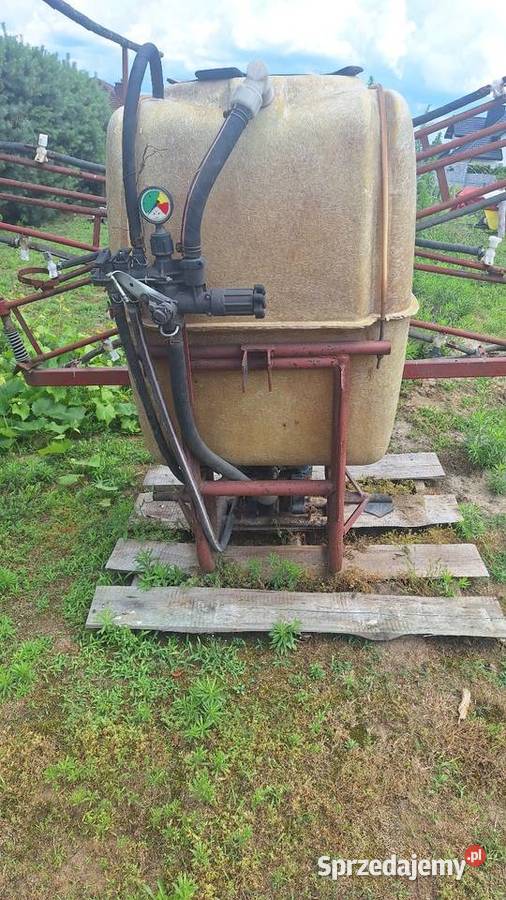 Opryskiwacz 300l Brzóza Królewska sprzedam