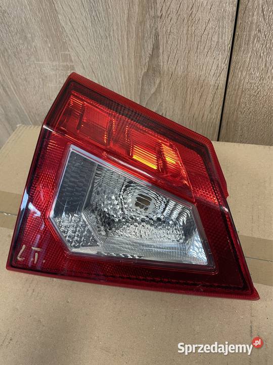 Suzuki Vitara III lampa tył lewa sprzedam