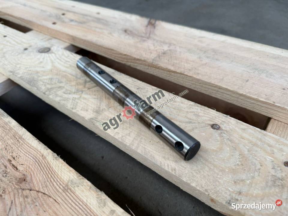 Wodzik widełki rewersu Massey Ferguson 3125 Skrzynia biegów Byków sprzedam