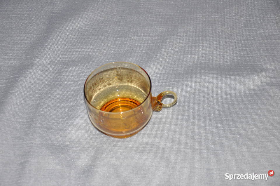 Filiżanka żółte szkło grawerowane PRL Lublin sprzedam
