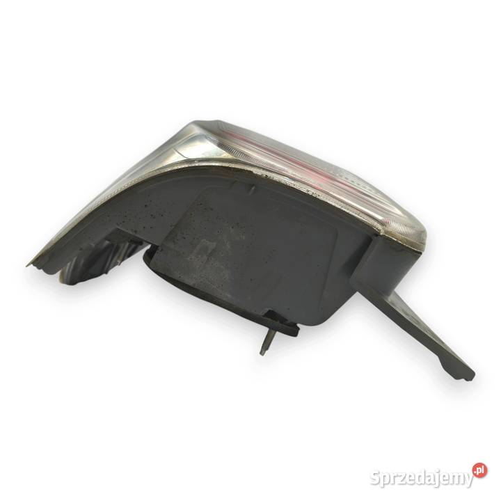 LAMPA LEWA TYŁ Toyota Prius Plus tylna tylni osobowe Chełm