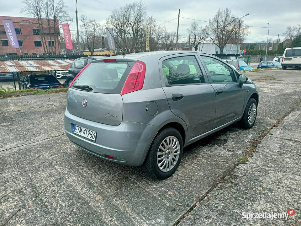 Fiat Grande Punto z Niemiec opłatach przeglądzie klimatyzacja Tomaszów Mazowiecki