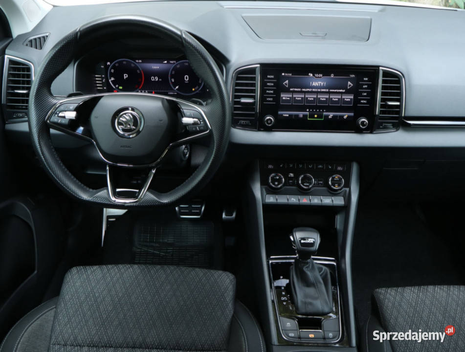 Skoda Karoq 15 TSI biały