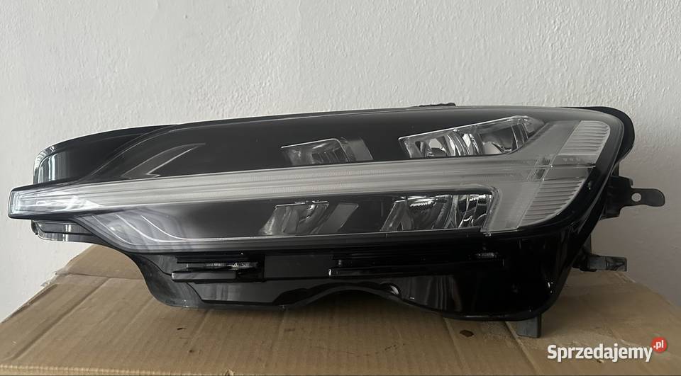 Lampa lewa Volvo S60 III V60 II Full Led Active