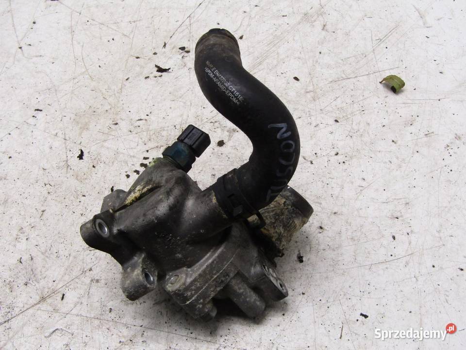 OBUDOWA TERMOSTATU 17 CRDI HYUNDAI TUCSON III osobowe Termostaty