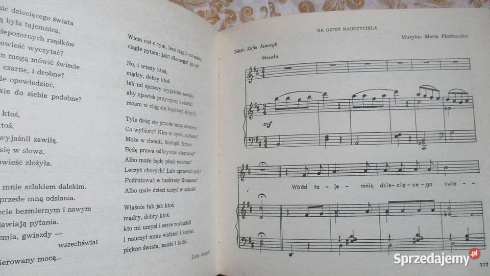 Razem pracujemy Razem się bawimy Zbiór wierszy