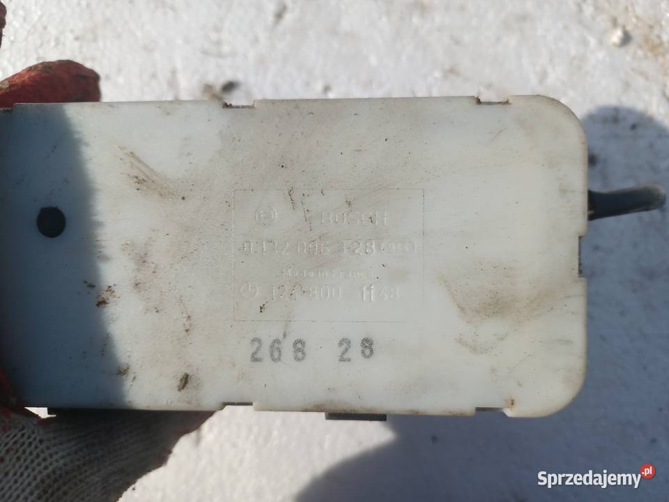 Pompka Zamka Centralnego Mercedes W124 Pogorzelec