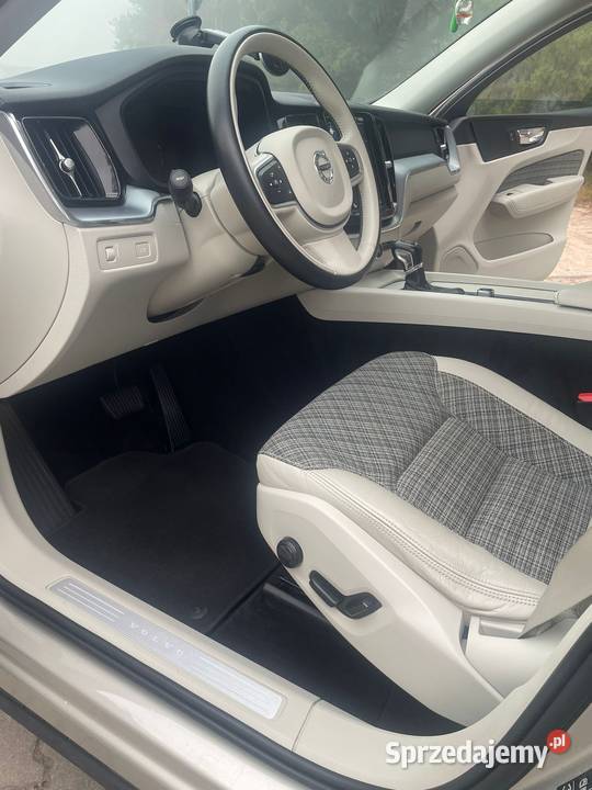 Volvo XC60 D4 Polestar elektrycznie ustawiane fotele Wronki sprzedam