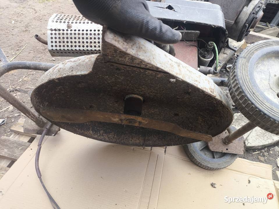 Kosiarka dezamet wuko 171 prl zabytek