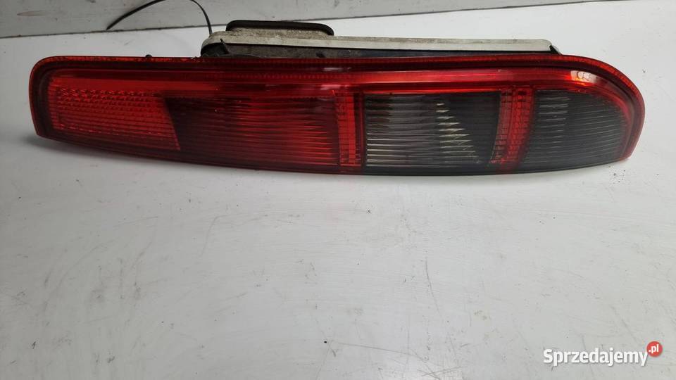 LAMPA PRAWA TYŁ FORD FOCUS Pozostałe Lipno