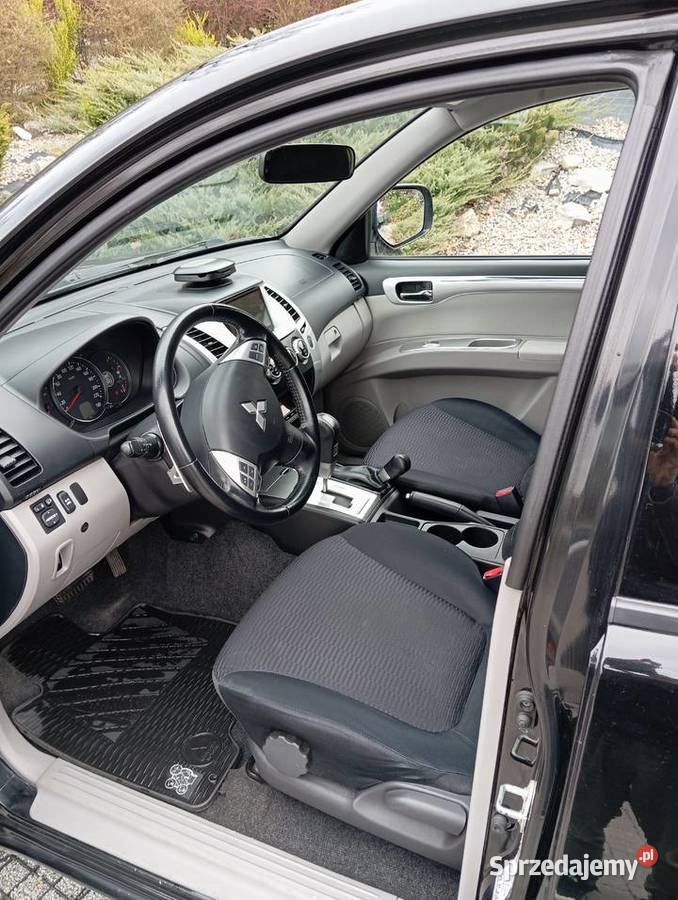 Mitsubishi Pajero Sport II prywatny pakiet chrom nieuszkodzony śląskie