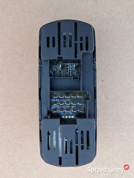 MERCEDES ATEGO AXOR PANEL PRZEŁĄCZNIK SZYBY Bieleń sprzedam