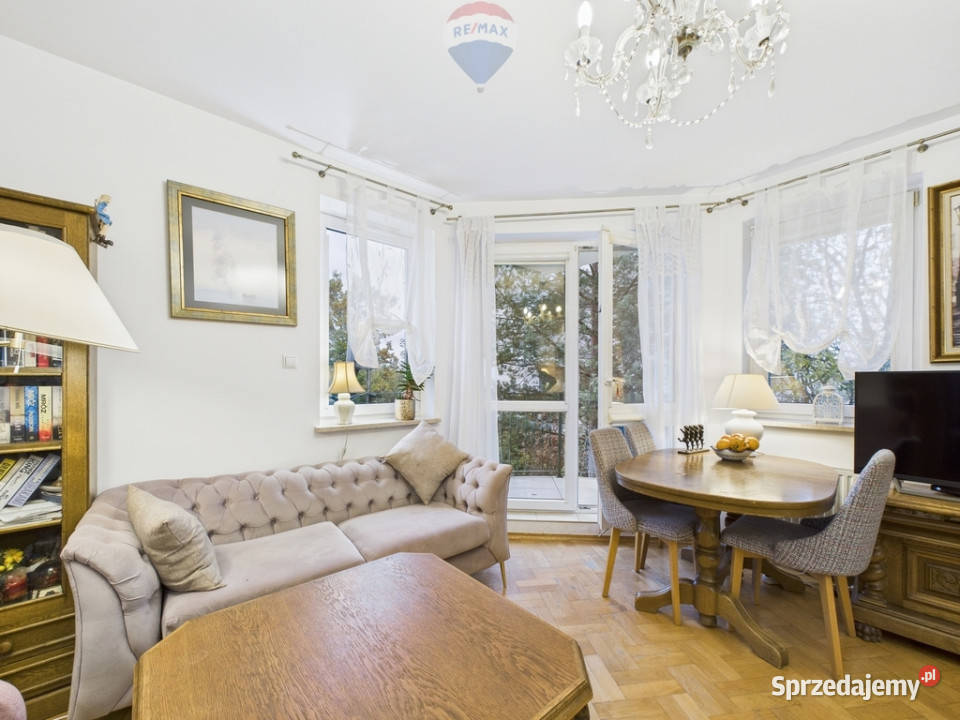 2 pokoje z balkonem i garażem Mysiadło Borówki sprzedam