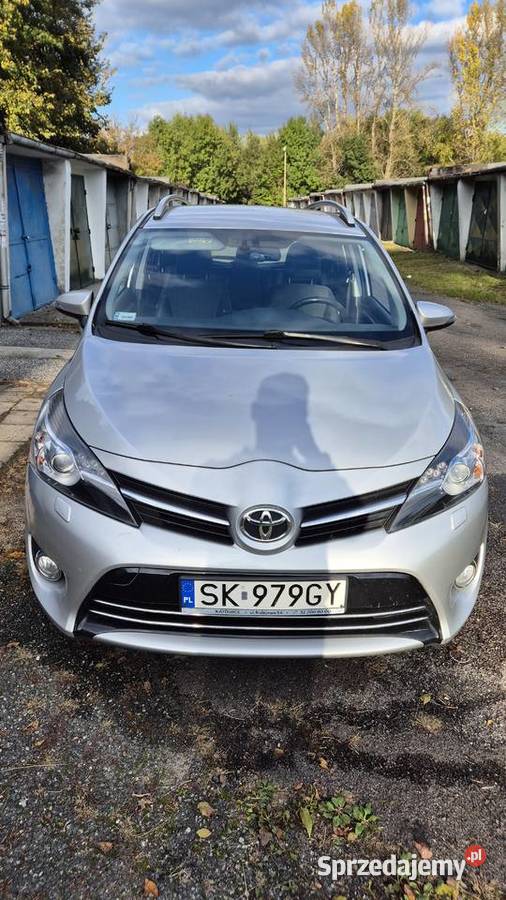 Toyota Verso PREMIUM 7 os. 1.8 147 KM 2015 rok