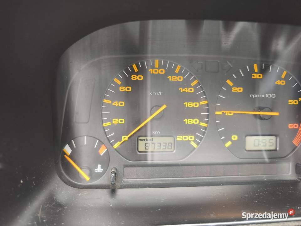 Pierwszy właściciel świeżo przeglądzie Knurów