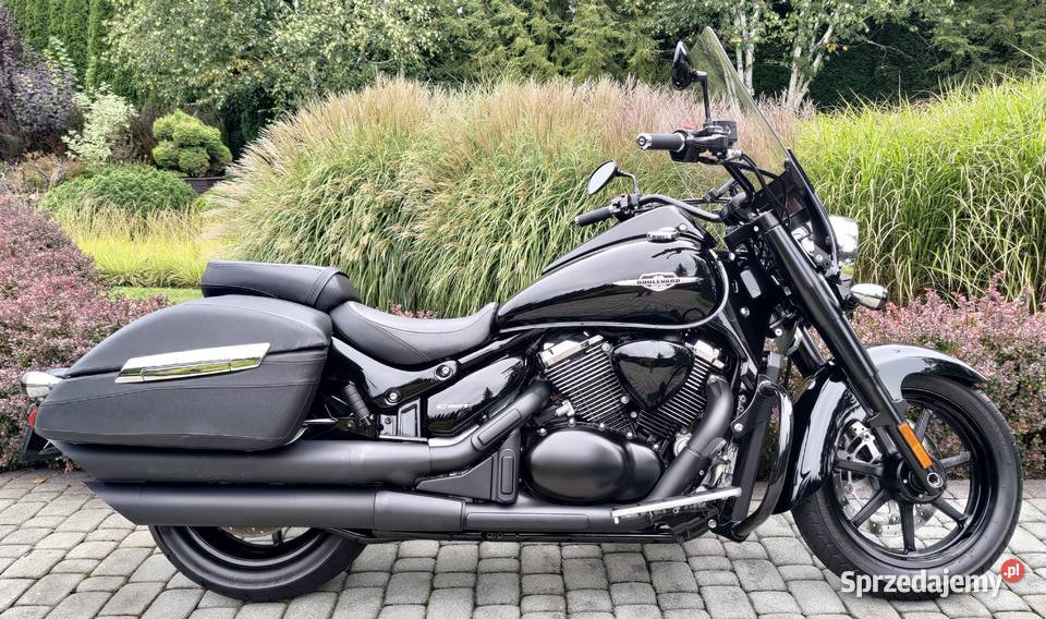 Suzuki IntruderBoulevard C90T BOOS 13152km Lesko