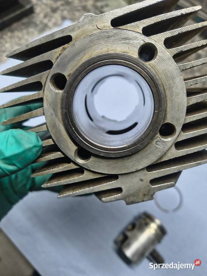 Cylinder tłok pierścienie Jawa Mustang kaczka Motoryzacja Rzeszów