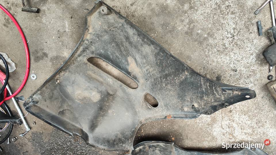 aprilia pegaso 125 boczki przednie plastiki Białystok