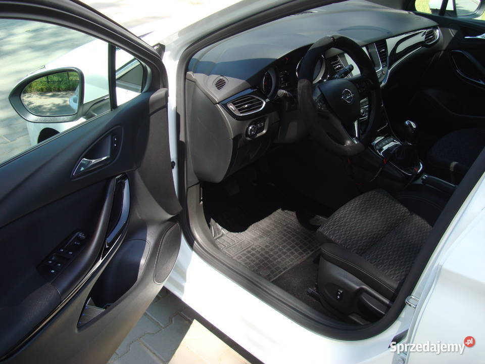 OPEL ASTRA 16 CDTI 136 DYNAMIC Kombi 2018 r Zawiercie
