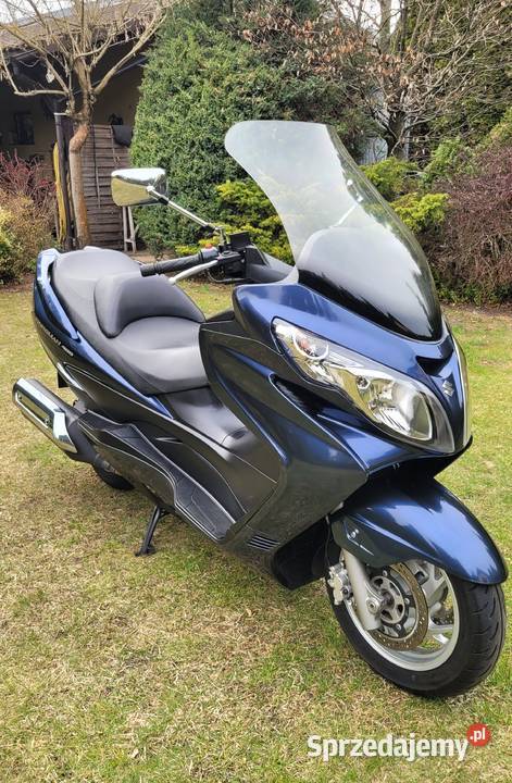 SUZUKI BURGMAN K8 400i italmotopila skuter Piła