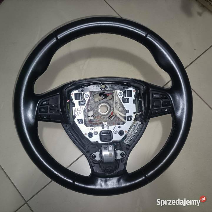 Kierownica multifunkcja sport BMWF10 F11 osobowe Duczki