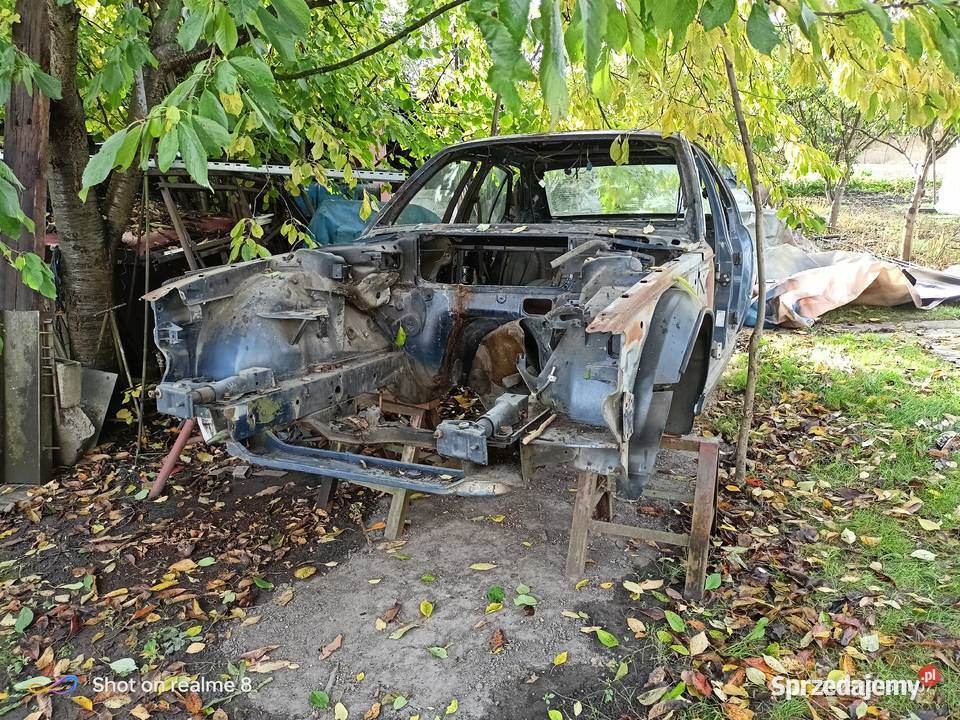 Karoseria BMW E34 525 m50b25 Rok produkcji 1991 łódzkie Piotrków Trybunalski