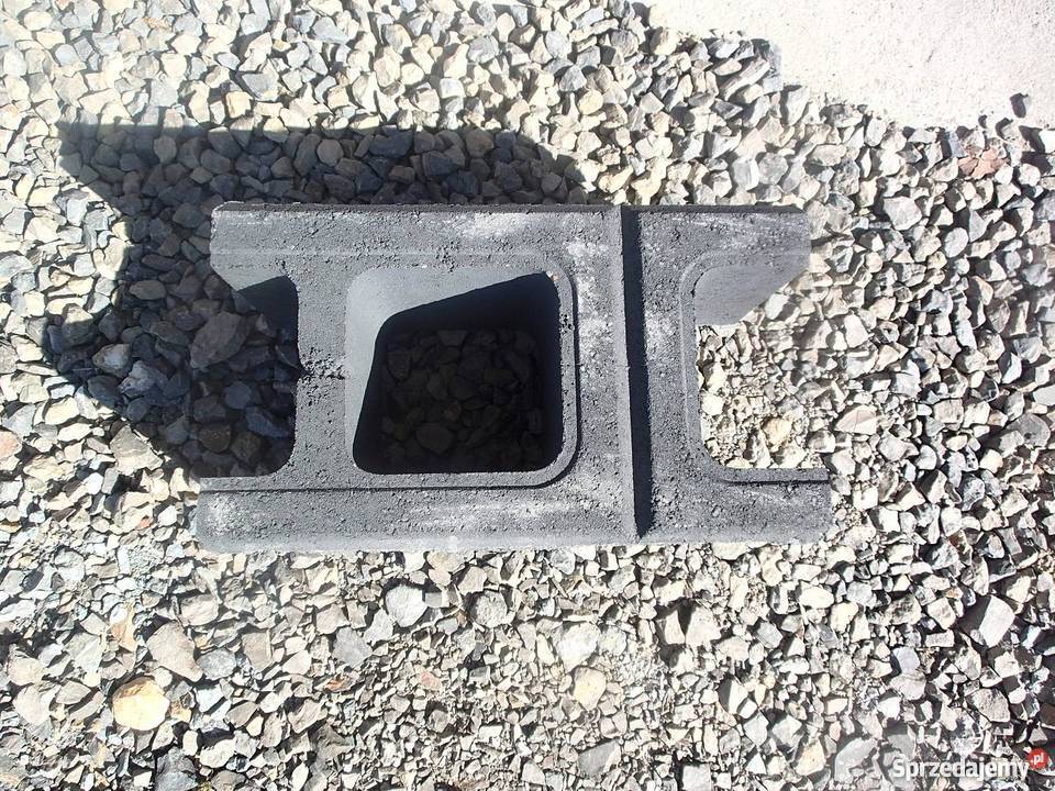 Ogrodzenie Joniec pustak czarny gorc 382216