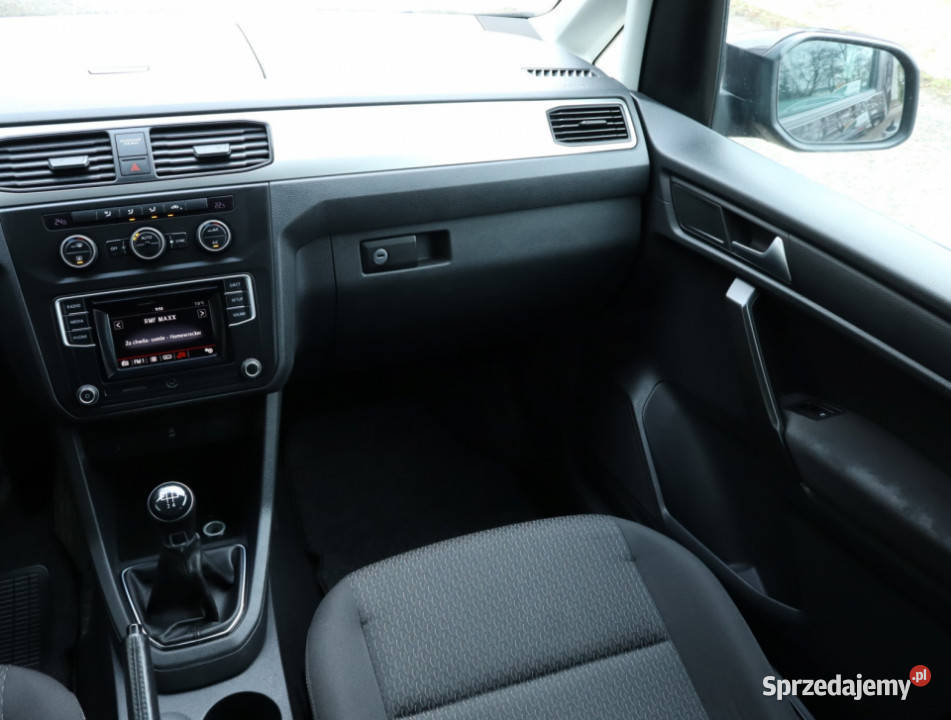 VW Caddy 20 TDI nieuszkodzony mazowieckie Piaseczno