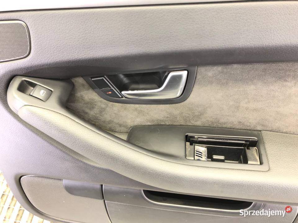 BOCZEK DRZWI PRAWY TYŁ AUDI A8 D3 SedanLimuzyna