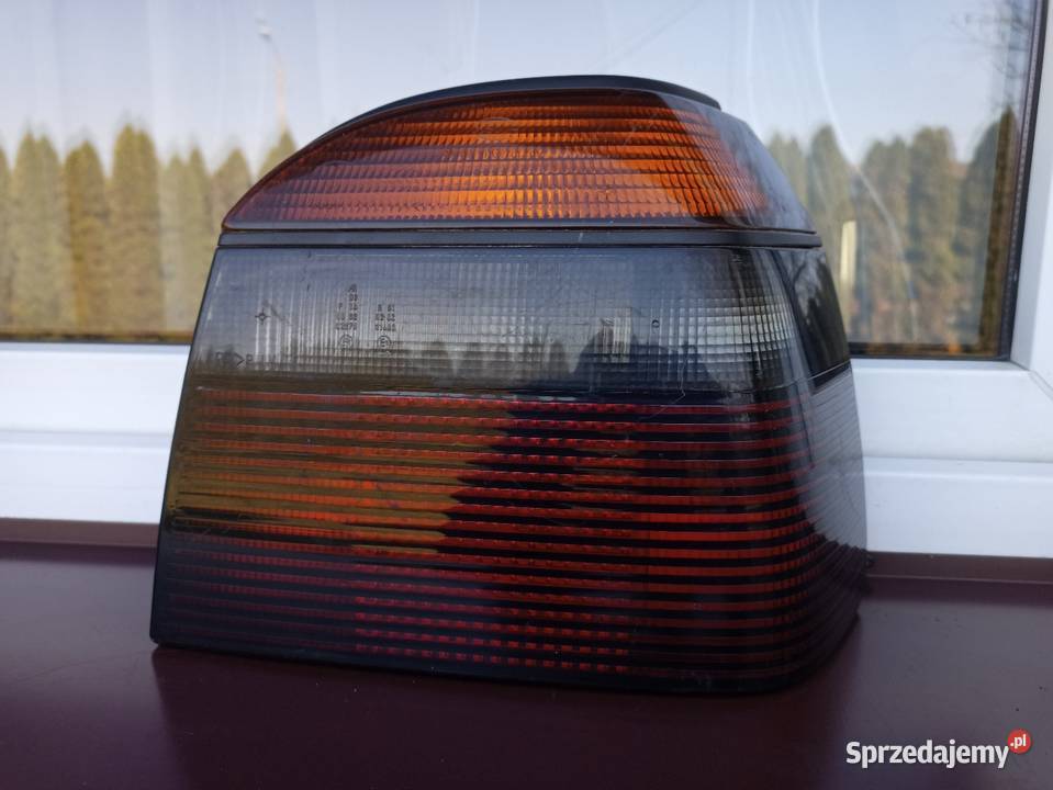 VW Golf MK3 III lampa tył tylna prawa wkład Sieradz sprzedam