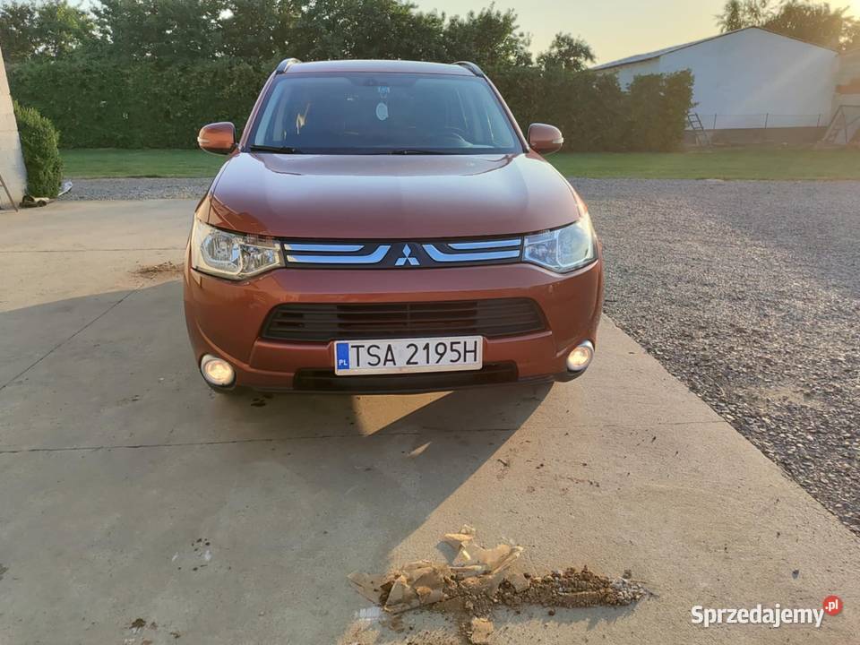 Mitsubishi Outlander benzyna Zawichost sprzedam