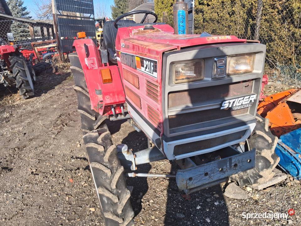 Shibaura P21 4x4 wspomaganie kierownicy Konary