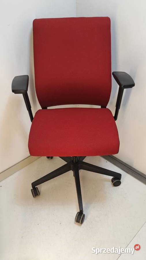 Fotel biurowy obrotowy Steelcase Think czerwony Kórnik