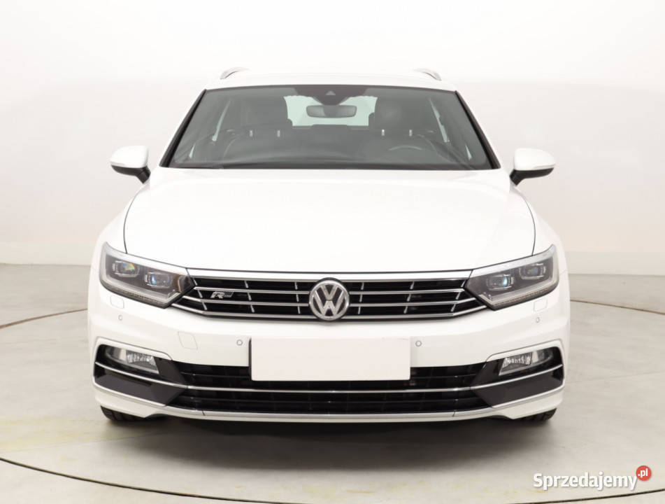 VW Passat 14 TSI nieuszkodzony