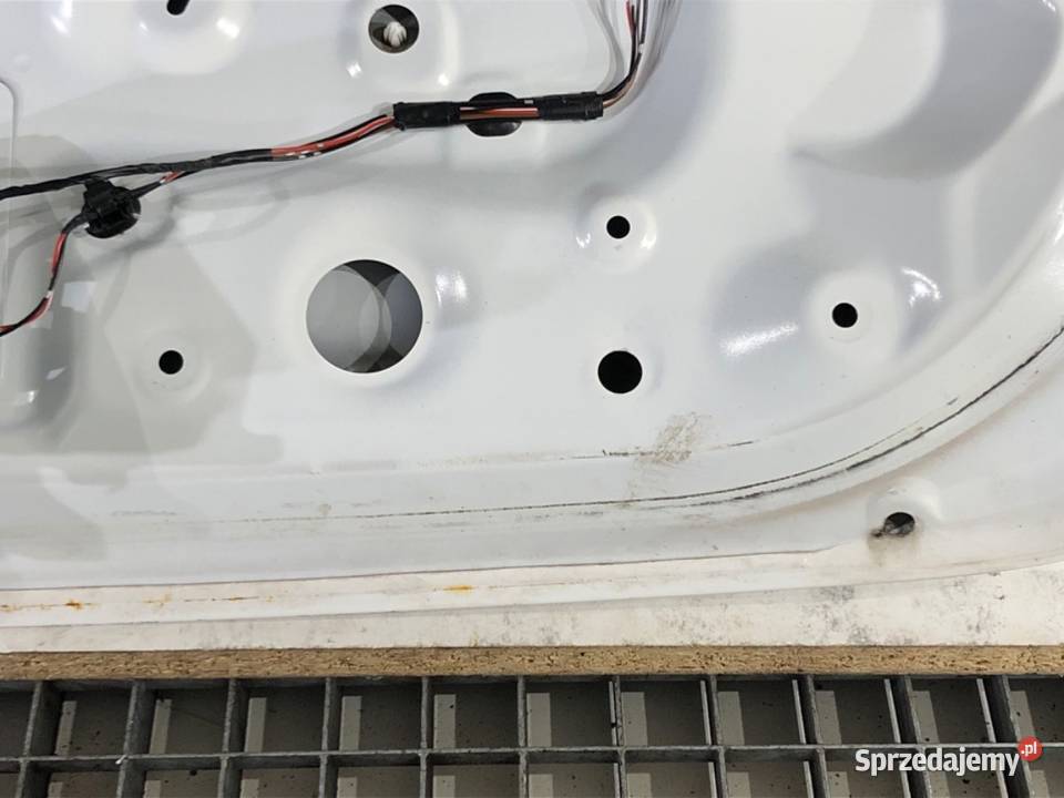 KLAPA TYŁ MITSUBISHI LANCER VIII Hatchback TYLNA