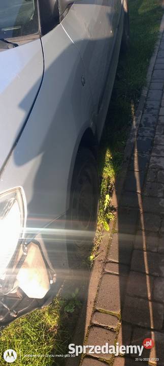 Błotnik lewy strona kierowcy Skoda Fabia 2 Rok produkcji 2008