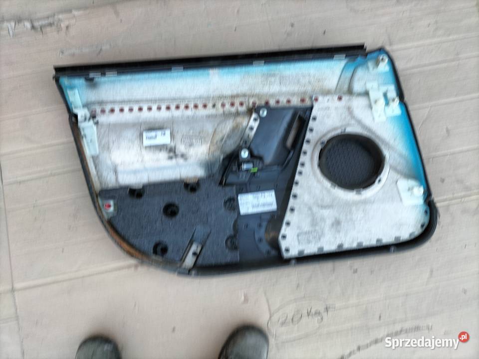 Opel Vectra C BOCZEK DRZWI PRAWY PRZÓD osobowe Pozostałe