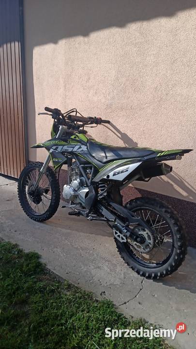 Asix Defender 150 Ruda