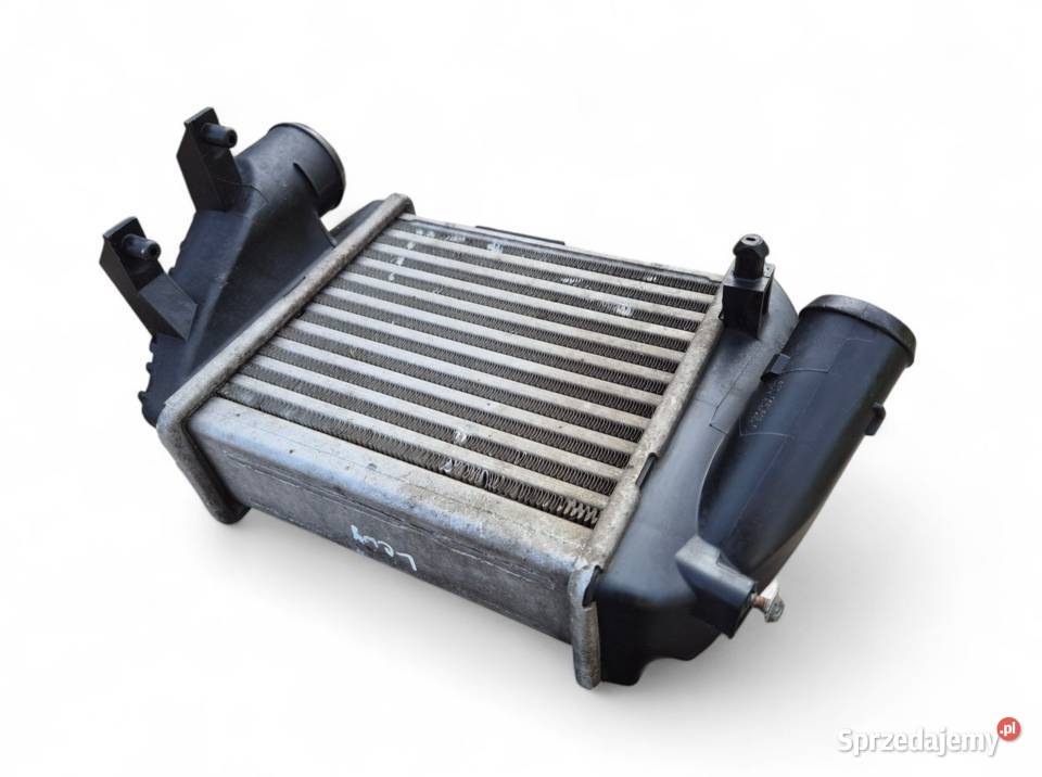 CHŁODNICA POWIETRZA INTERCOOLER LEWA AUDI A4 B6 Chłodnice powietrza (intercoolery) Chłodnice powietrza (intercoolery) świętokrzyskie Działoszyce