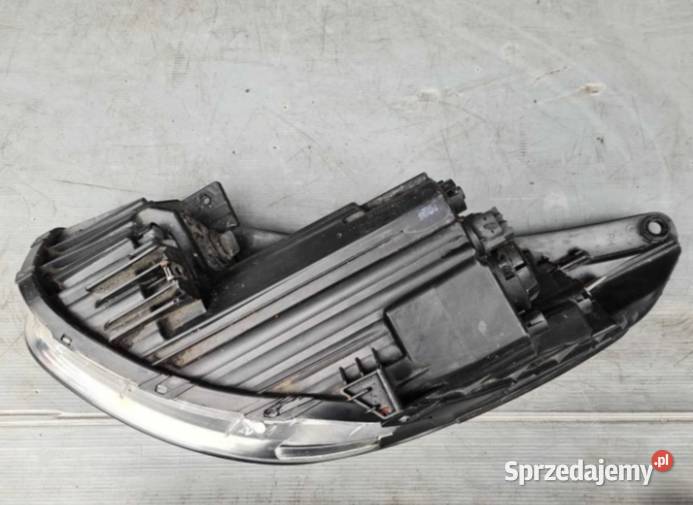 Reflektor Lampa Hyundai Tucson IX35 Prawa Prawy Częstochowa