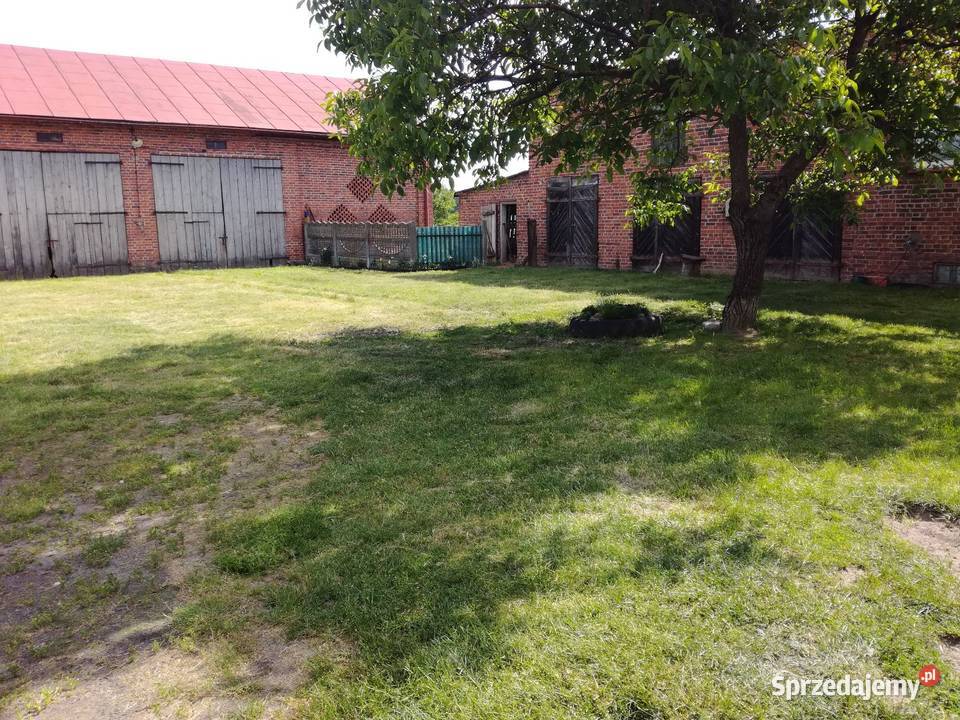 Dom ze stodołą i garażem sprzedam